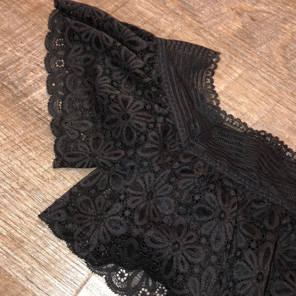 Victoria’s Secret Black Lace BabyDoll Bralette - Picture 5 of 8